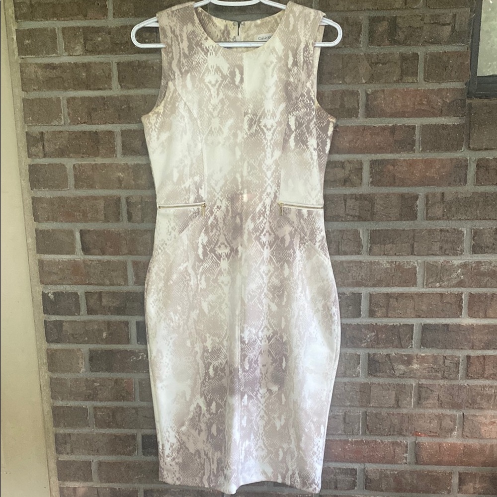 Calvin Klein Cream and Tan Snake Print Midi Dress